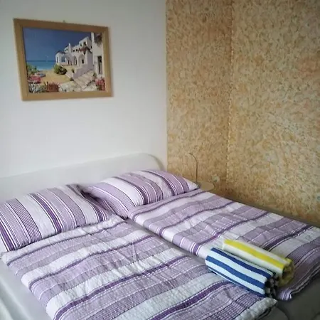 Vendégház Coraline Vendeghaz *